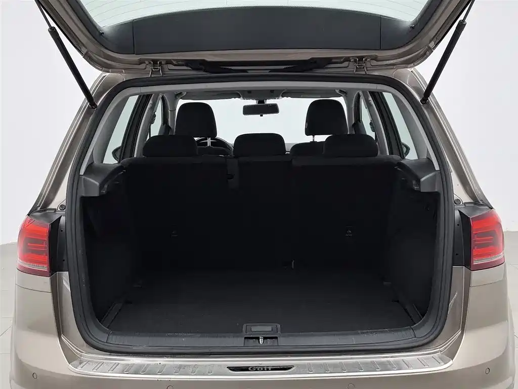 Volkswagen Golf Sportsvan 2017 — фото 16