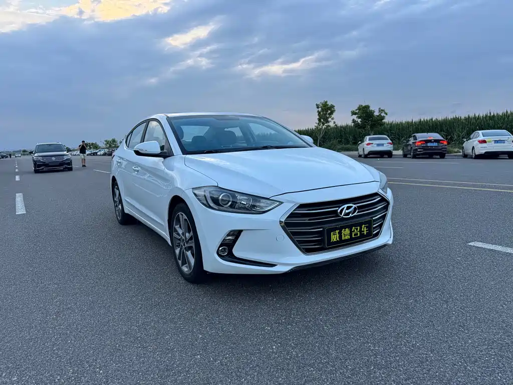 Hyundai Celesta 2017 — фото 2