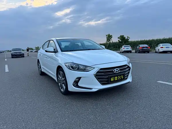 Hyundai Celesta 2017