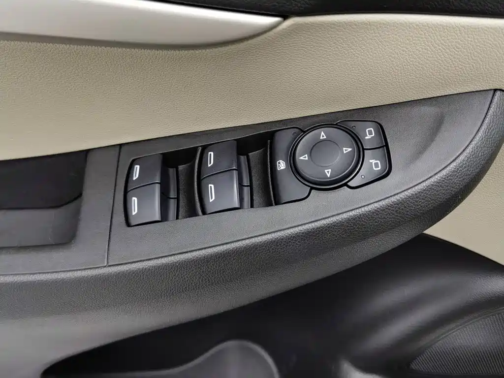 Buick Excelle 2021 — фото 9