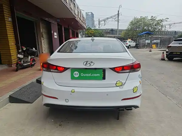 Hyundai Celesta 2018