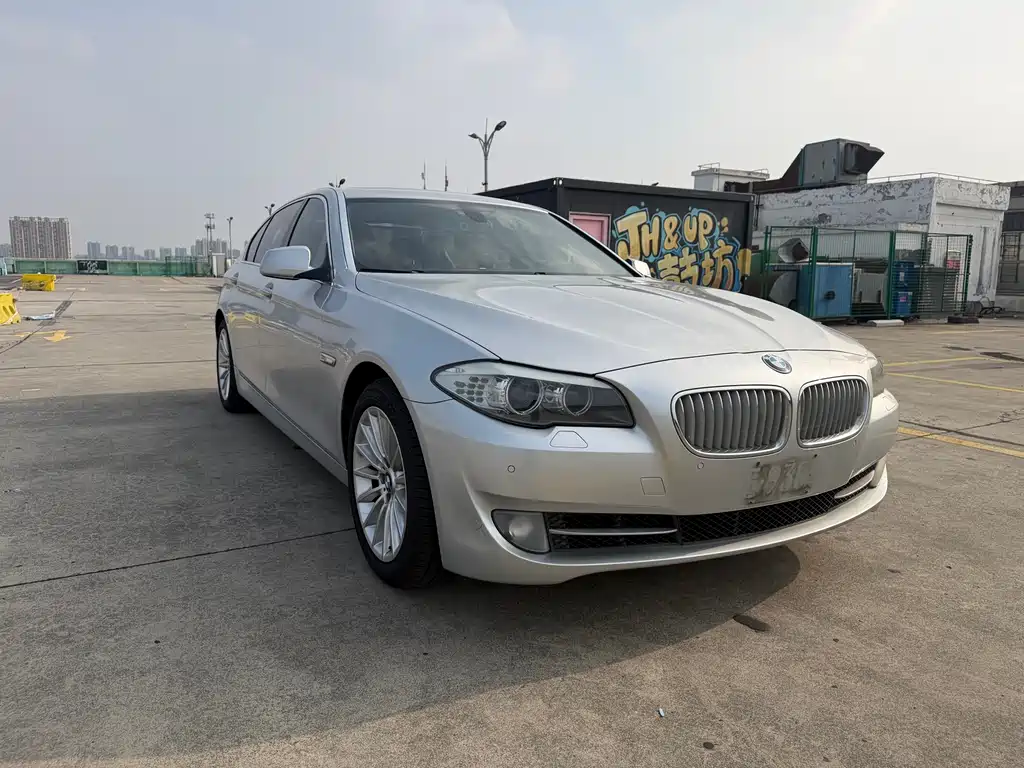 BMW 5 Series 2012