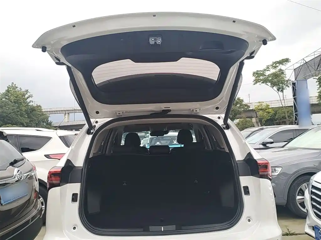 Haval H6 2025 — фото 19