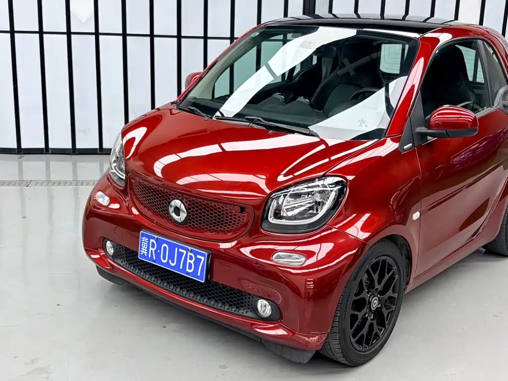 smart Fortwo 2019 — фото 2
