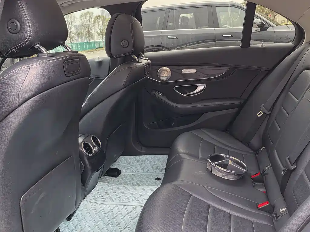 Mercedes-Benz C-Class 2015 — фото 9