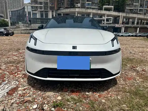 Lynk & Co 07 EM-P 2024