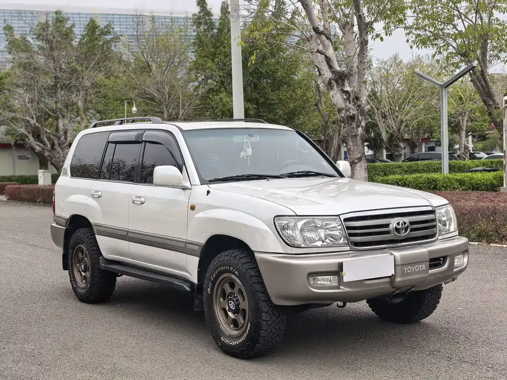 Toyota Land Cruiser 2001 — фото 3