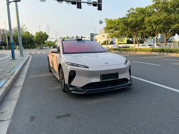 NIO ET5T 2024