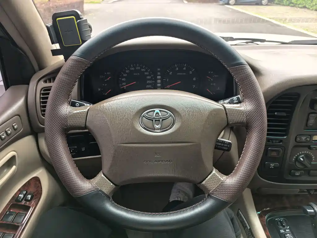 Toyota Land Cruiser 2001 — фото 16