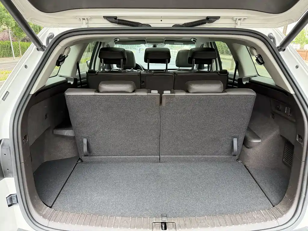 Skoda Kodiaq 2017 — фото 32