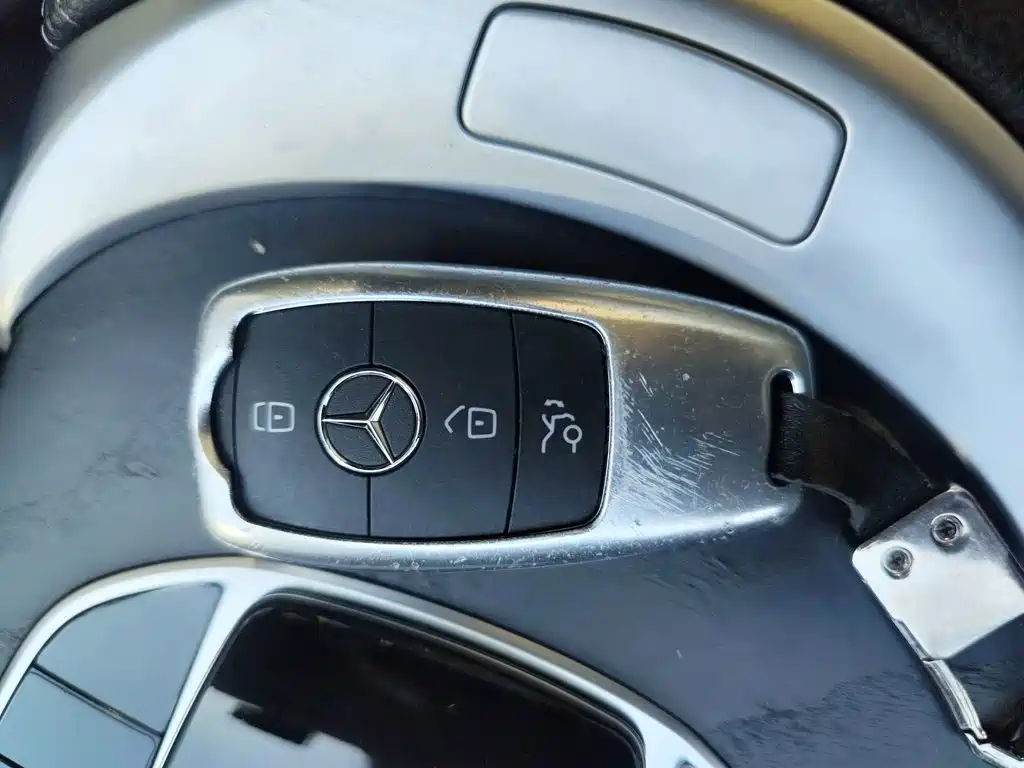 Mercedes-Benz C-Class 2019 — фото 9