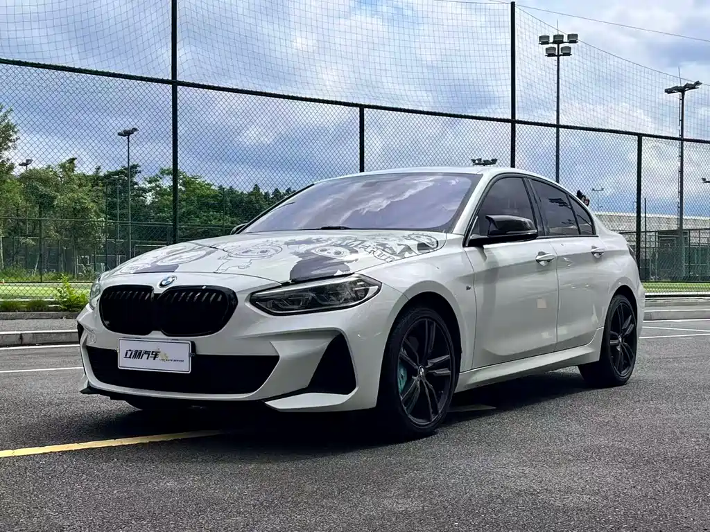 BMW 1 Series 2023