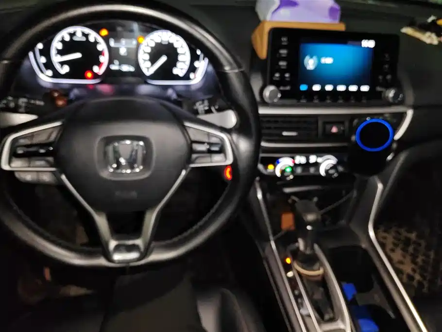 Honda Inspire 2019 — фото 12