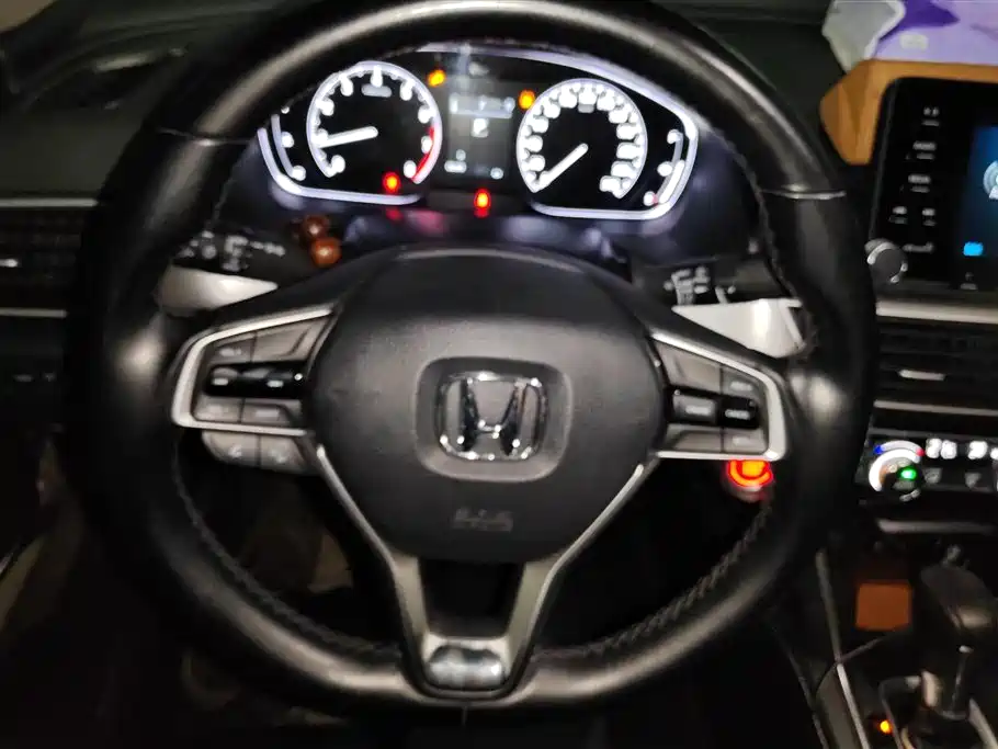 Honda Inspire 2019 — фото 15