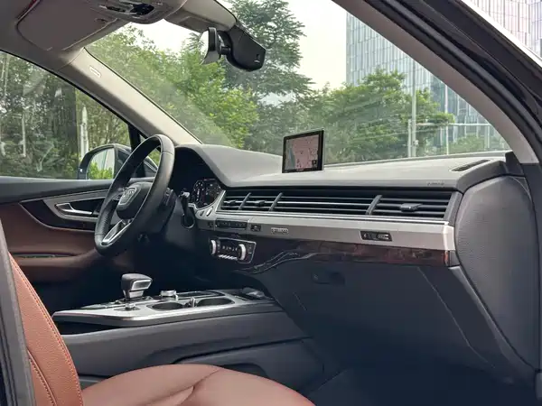 Audi Q7 2018