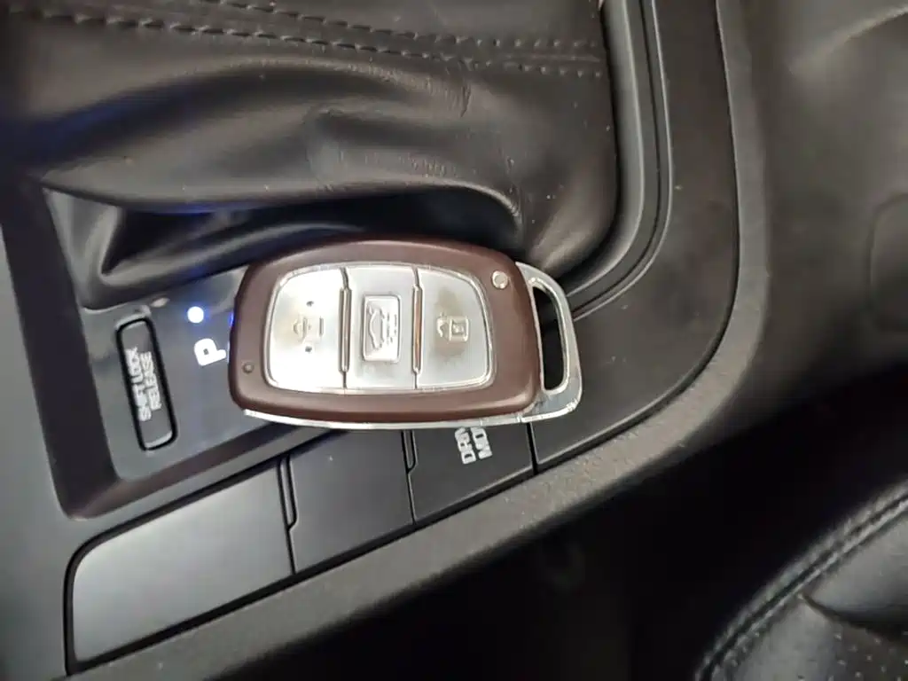 Hyundai Celesta 2018 — фото 9
