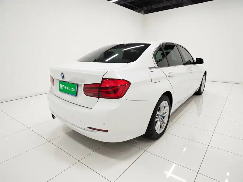 BMW 3 Series 2017