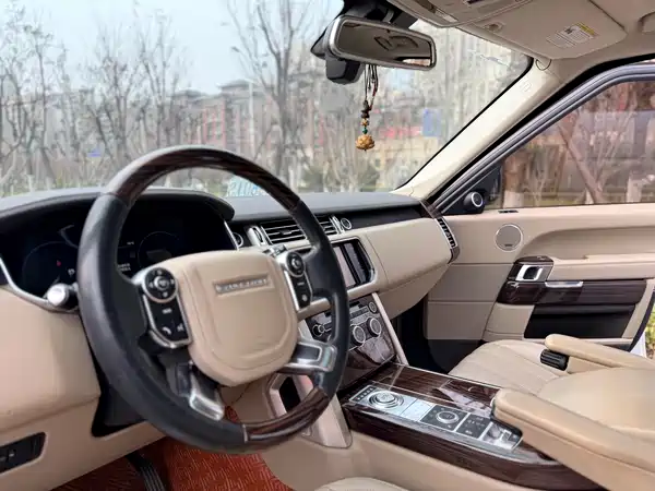 Land Rover Range Rover 2013