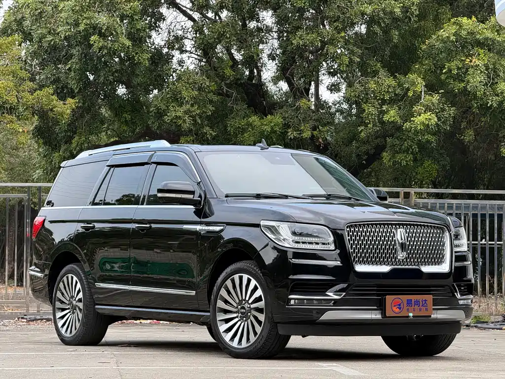 Lincoln Navigator 2022 — фото 3