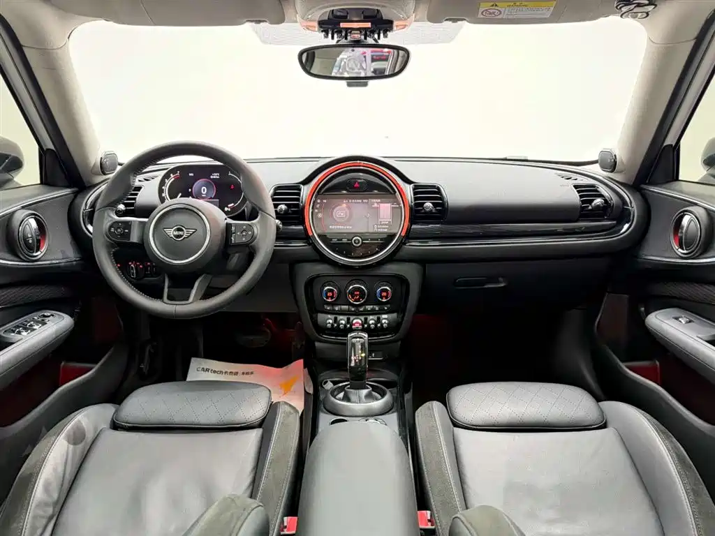 MINI Clubman 2023 — фото 25