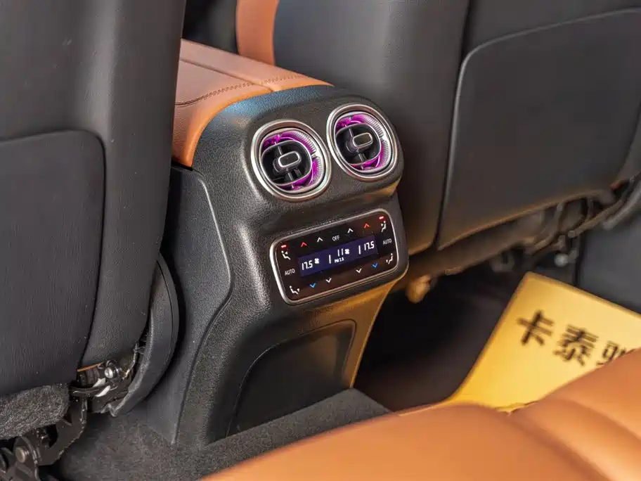 Mercedes-Benz GLC 2024 — фото 19