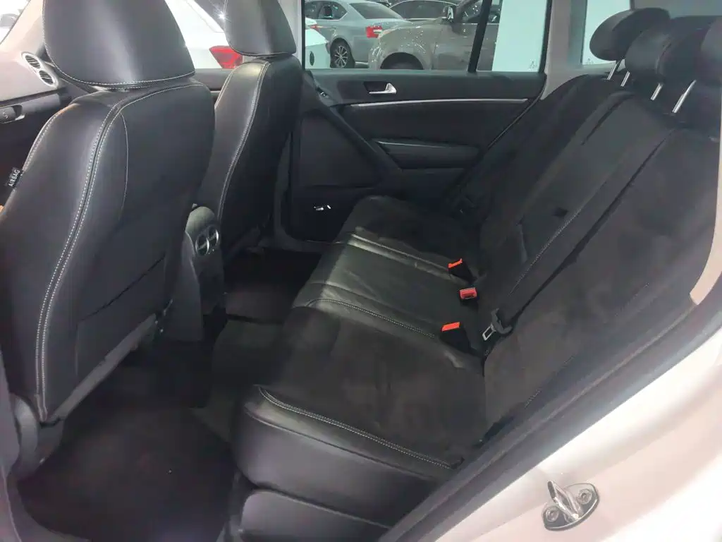 Volkswagen Tiguan 2017 — фото 13
