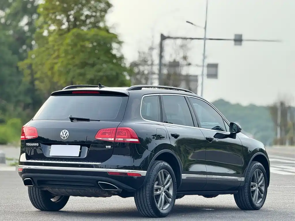 Volkswagen Touareg 2018 — фото 15