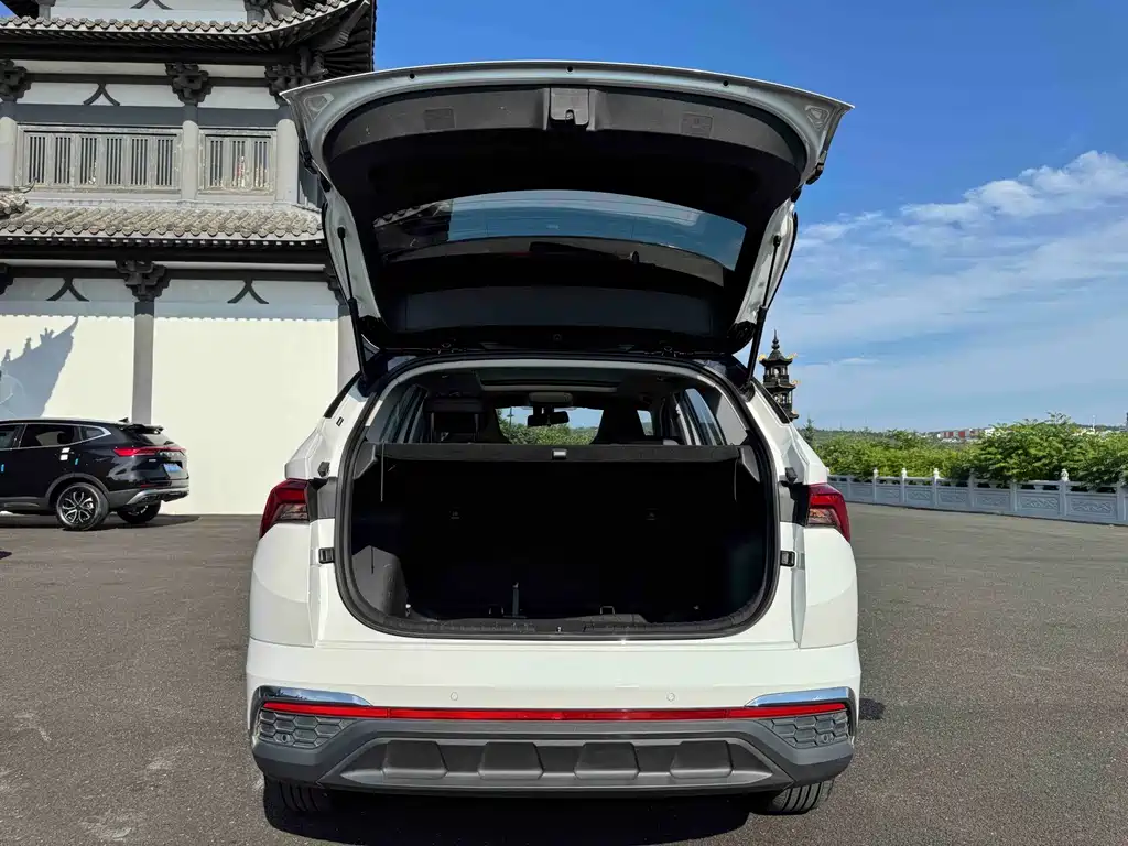 Skoda Kamiq 2023 — фото 19