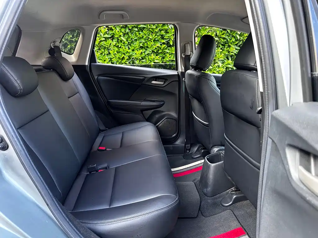 Honda Fit 2016 — фото 19