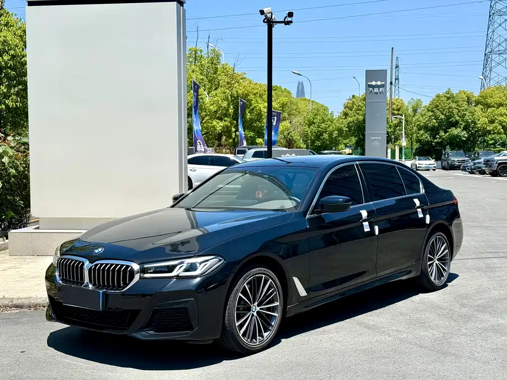 BMW 5 Series 2024