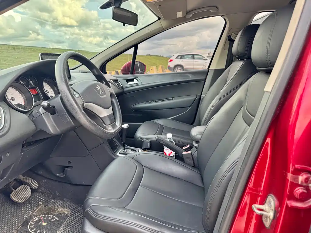 Peugeot 308 2014