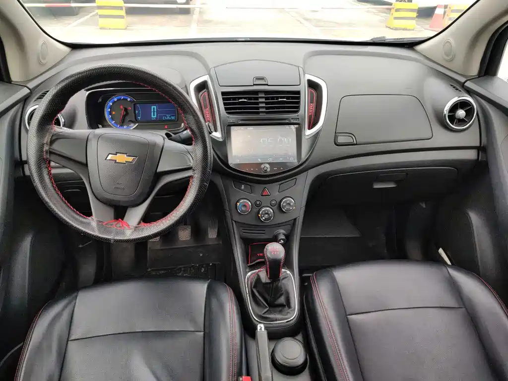 Chevrolet Trax 2016 — фото 8