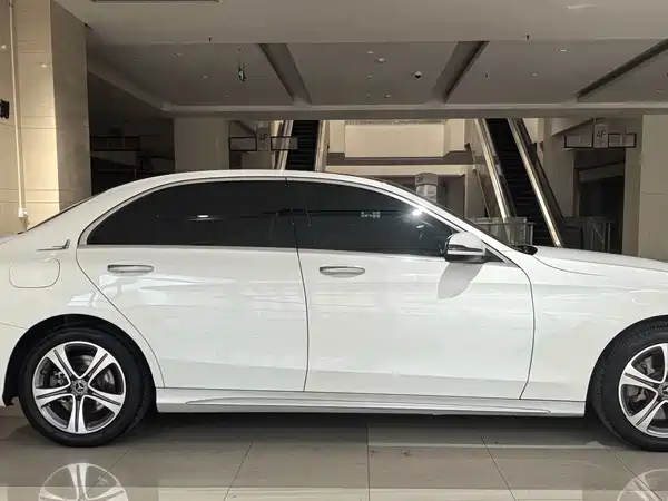Mercedes-Benz C-Class 2020