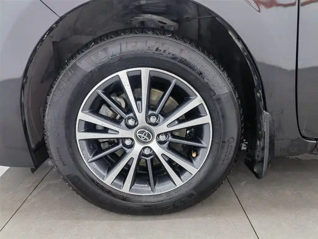 Toyota Levin 2015 — фото 17