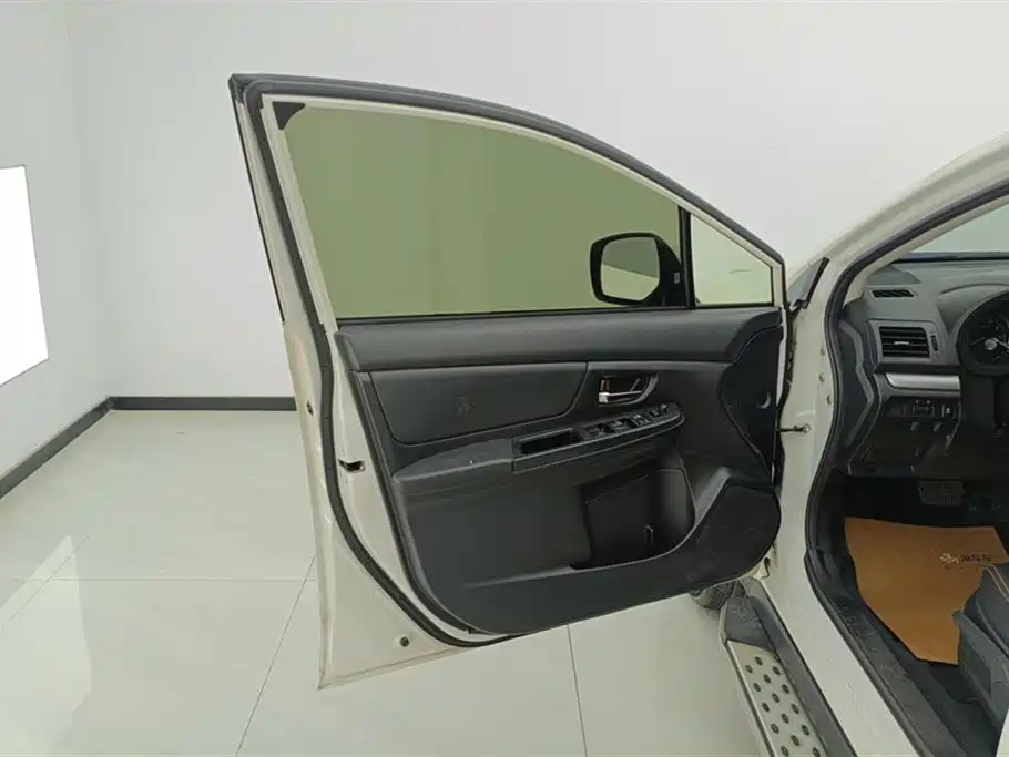 Subaru XV 2014