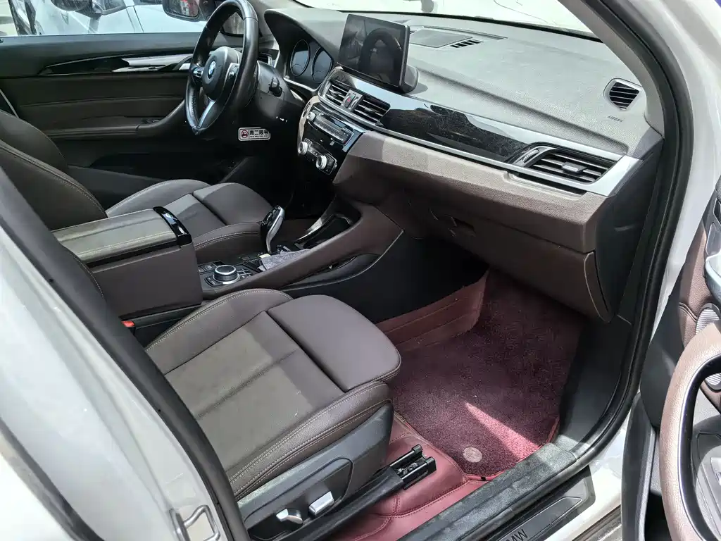 BMW X1 2022 — фото 11