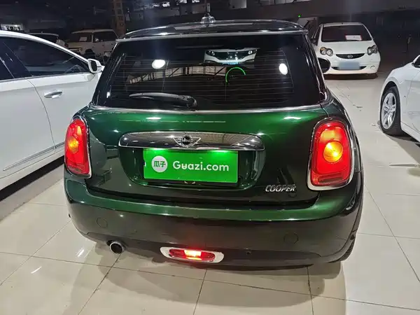 MINI 2016