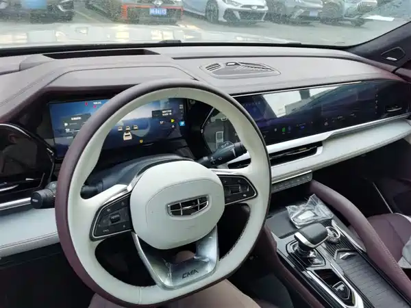 Geely Xingyue L 2021
