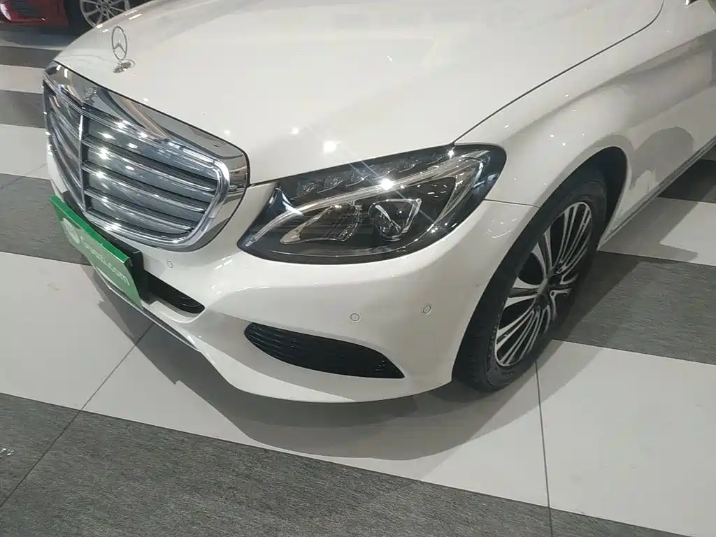 Mercedes-Benz C-Class 2016 — фото 18