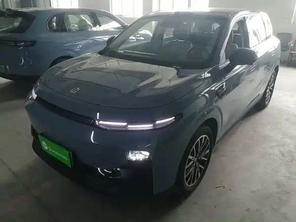 Leapmotor B10 2025