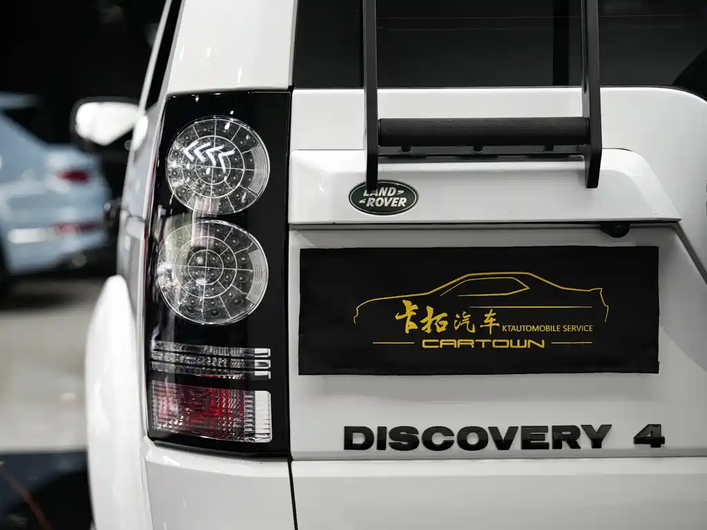Land Rover Discovery 2012 — фото 8