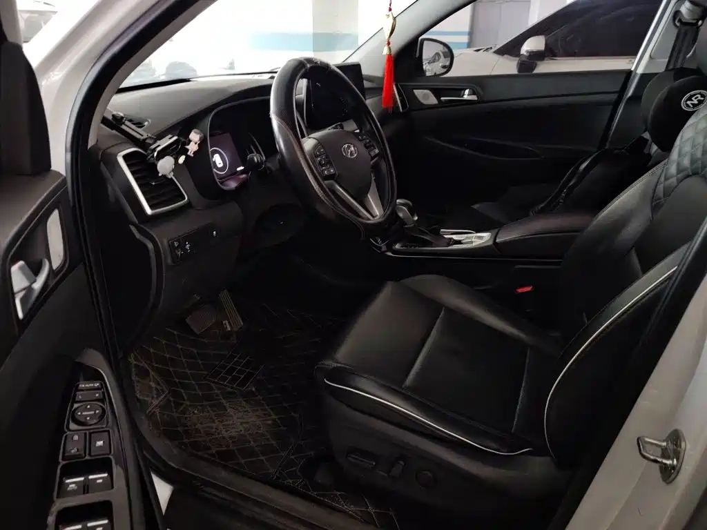 Hyundai Tucson 2020 — фото 15