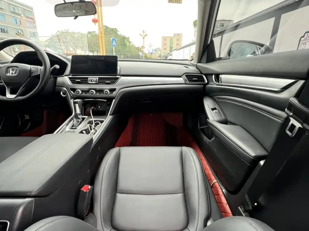 Honda Accord 2022