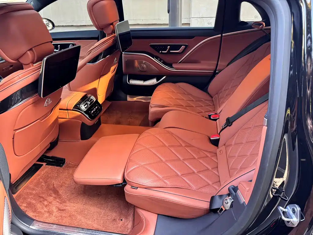 Mercedes-Benz S-Class 2023 — фото 13