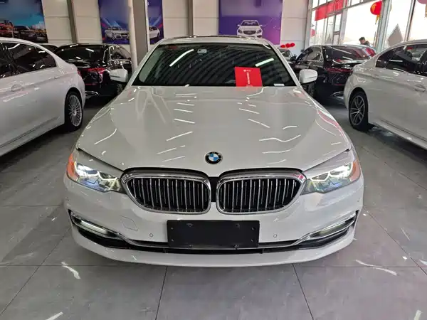 BMW 5 Series 2019
