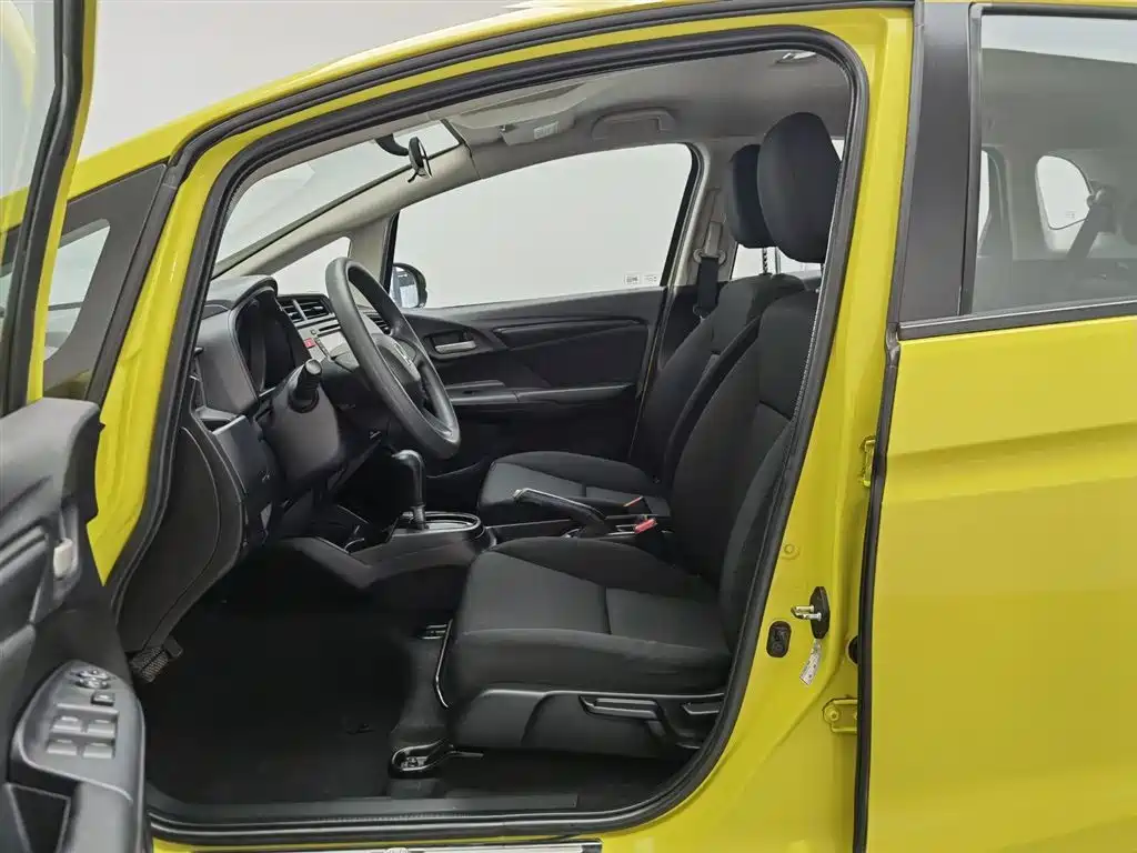 Honda Fit 2014 — фото 10