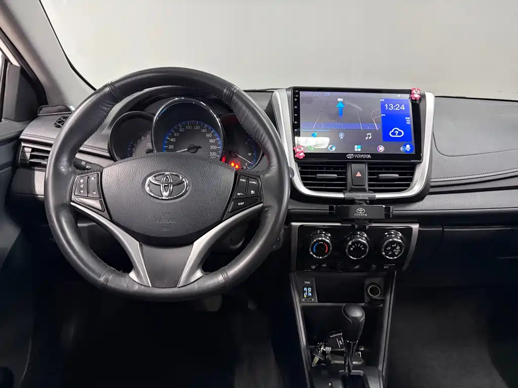 Toyota Vios FS 2018 — фото 13