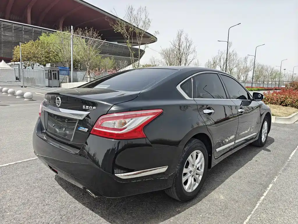 Nissan Teana 2014 — фото 10