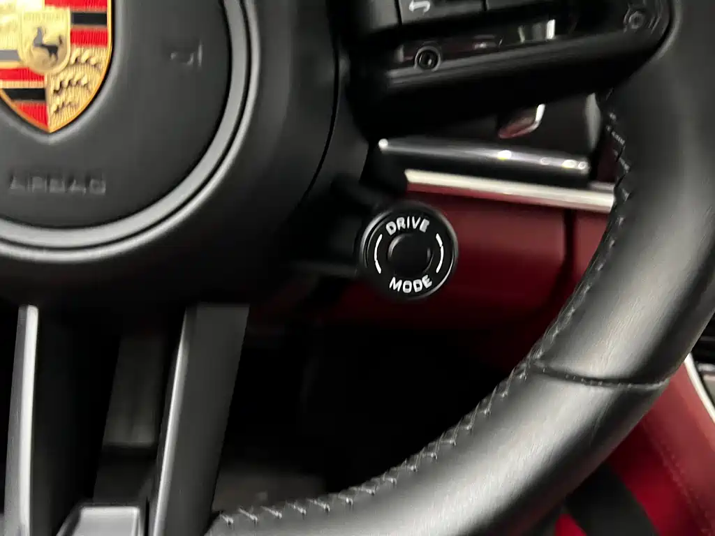 Porsche Panamera 2023 — фото 10