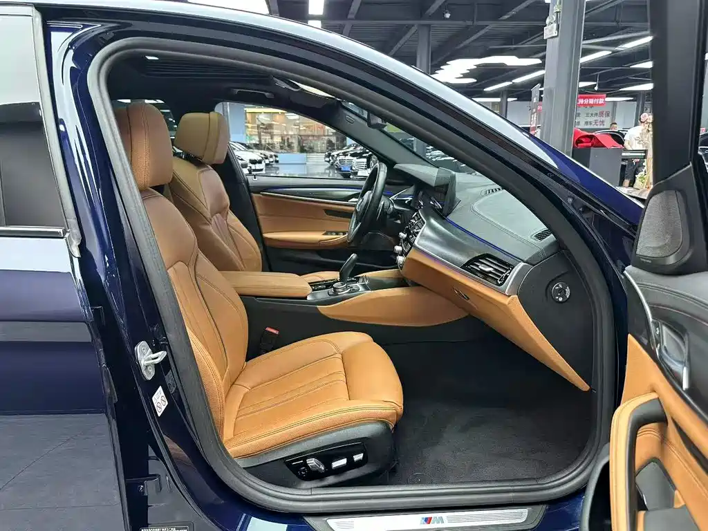 BMW 5 Series 2022